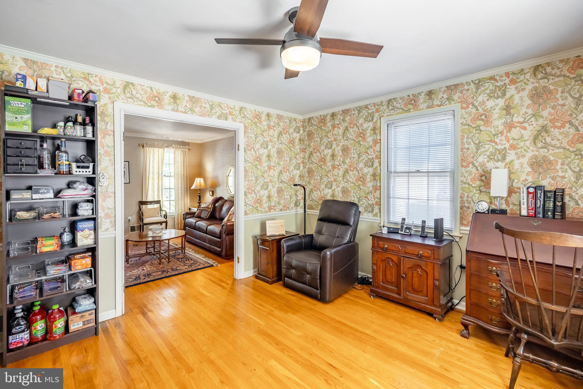 207 Laurel Ln