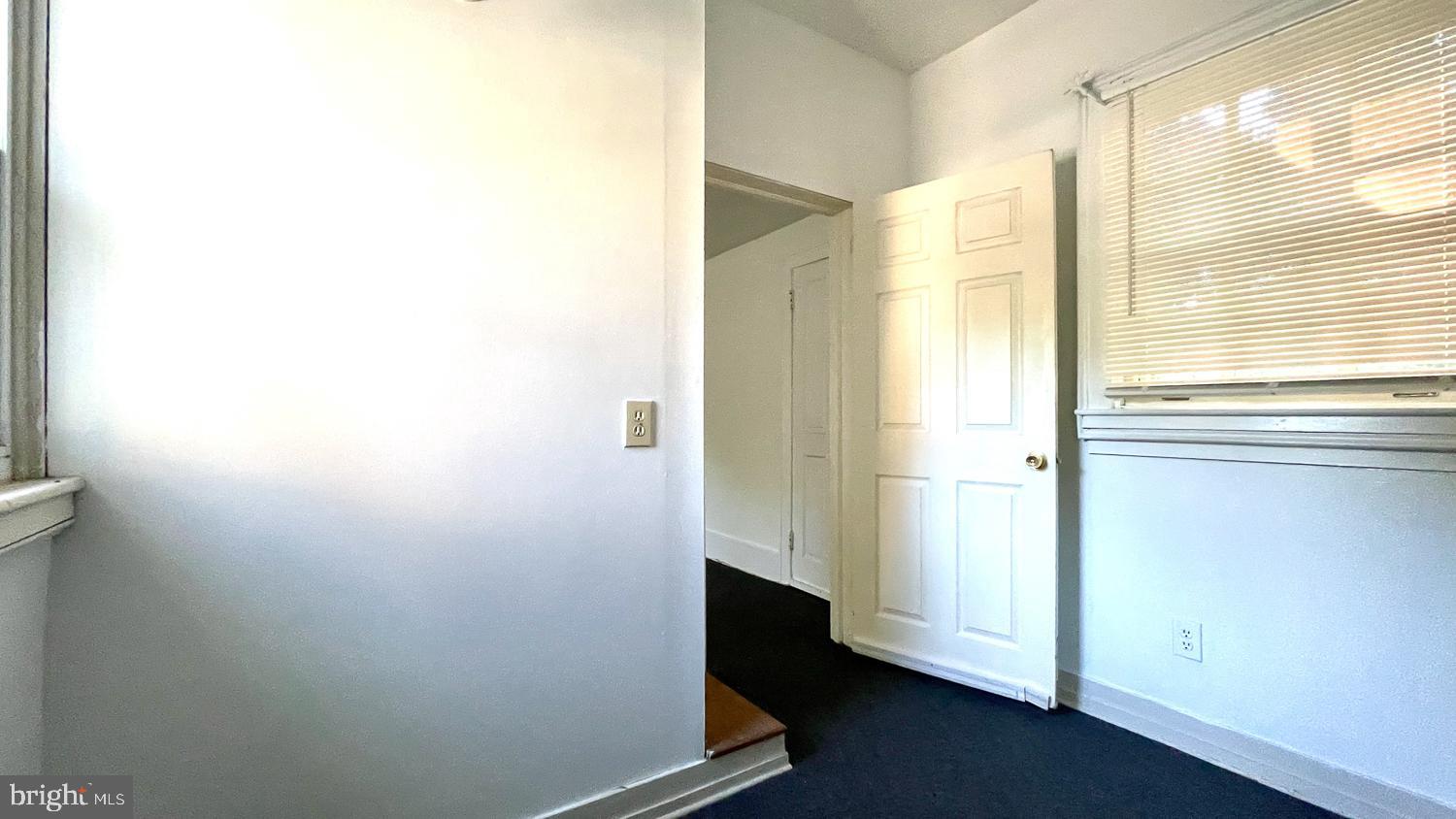 5 HEMLOCK RD