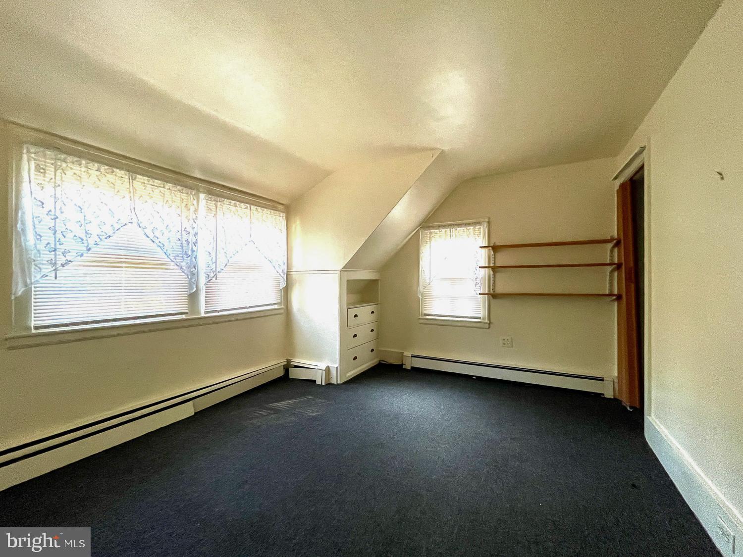 5 HEMLOCK RD