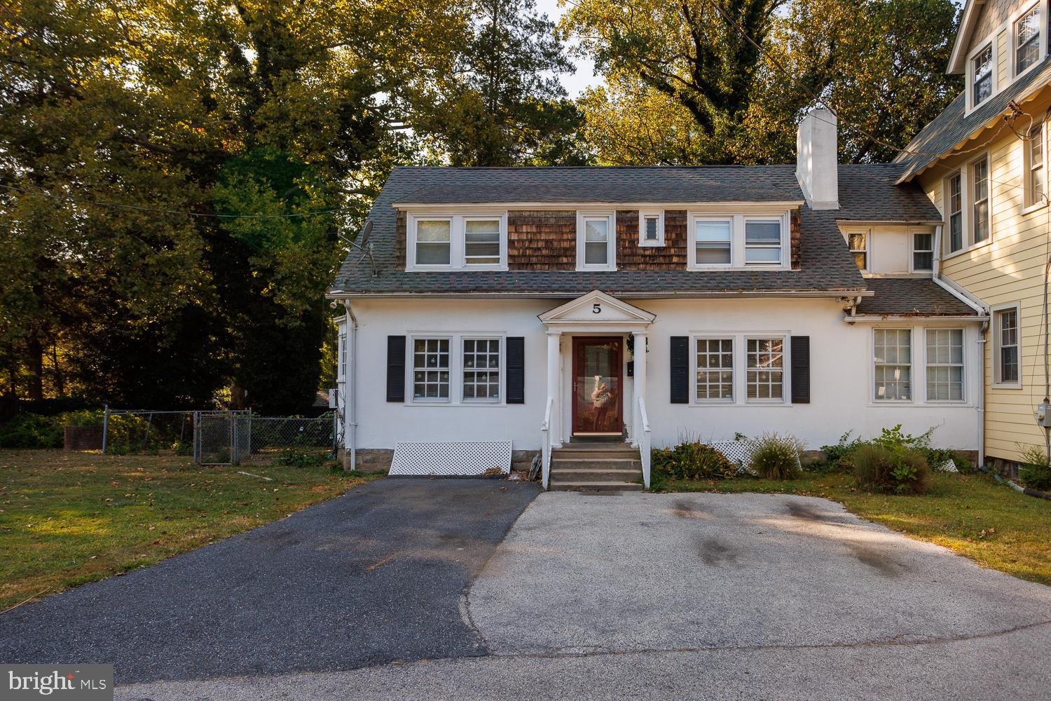 5 HEMLOCK RD