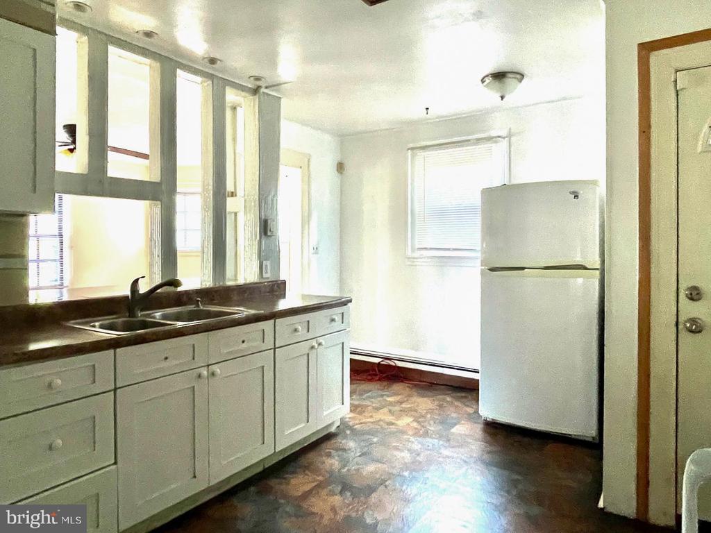 5 HEMLOCK RD