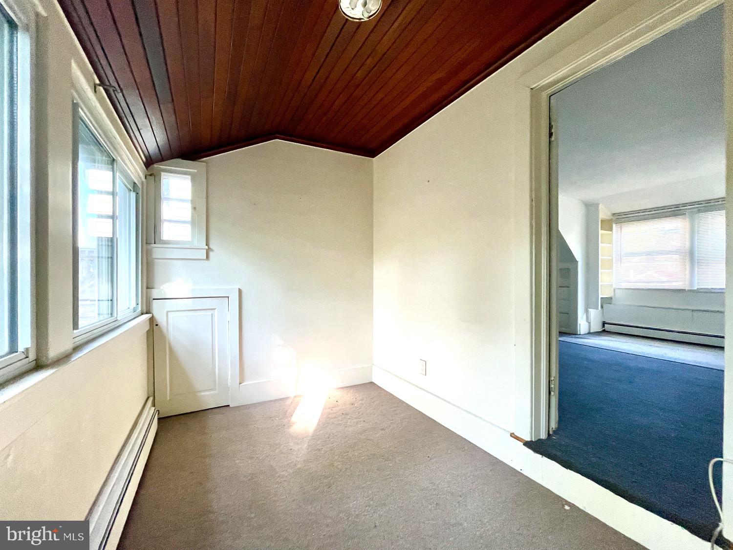 5 HEMLOCK RD