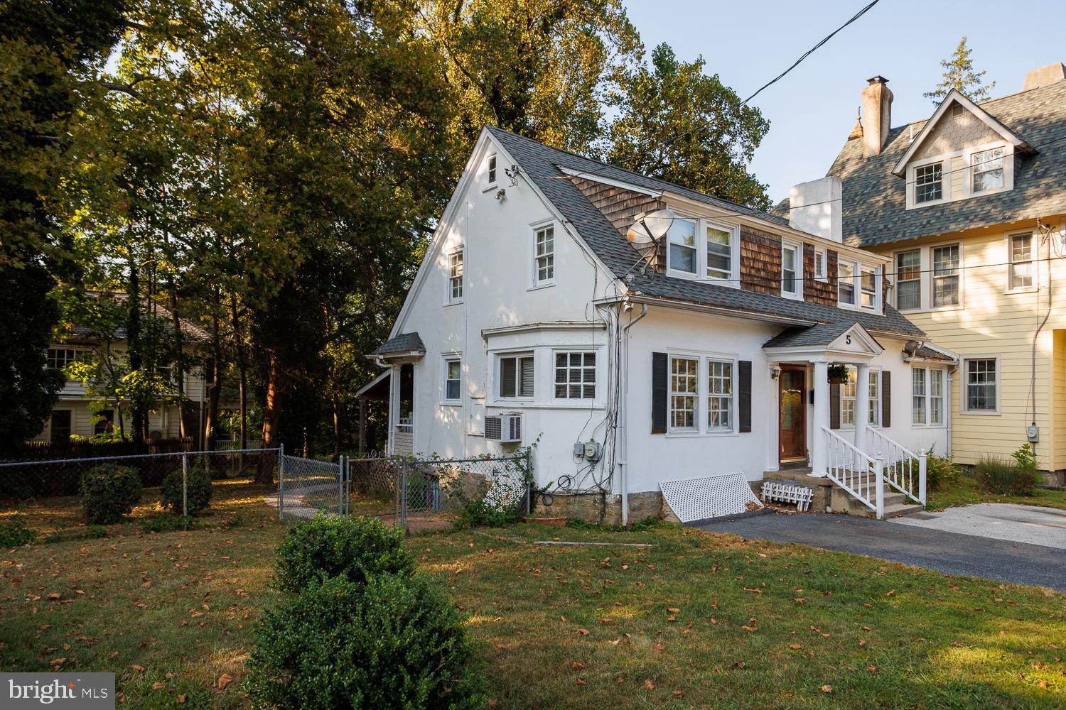 5 HEMLOCK RD