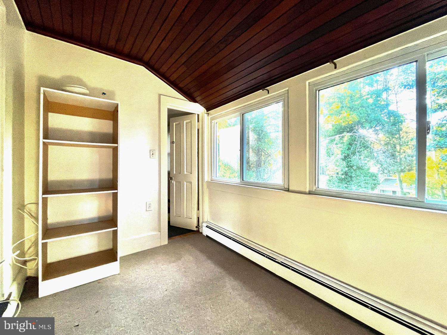 5 HEMLOCK RD