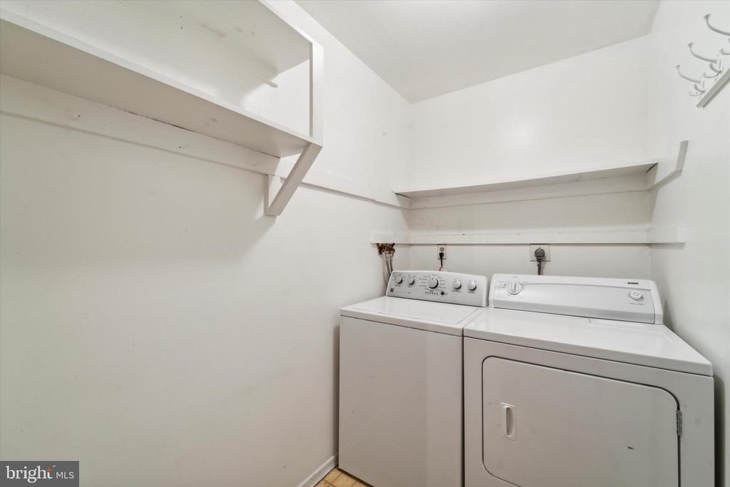 2508 Red Oak Cir #2508-A