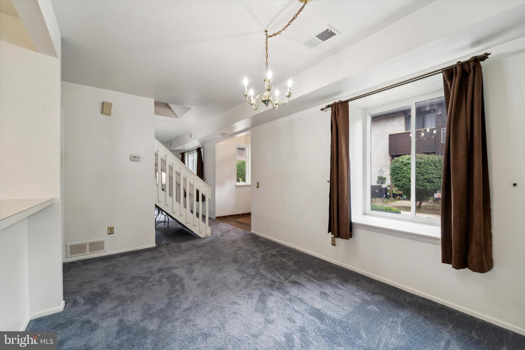 2508 Red Oak Cir #2508-A