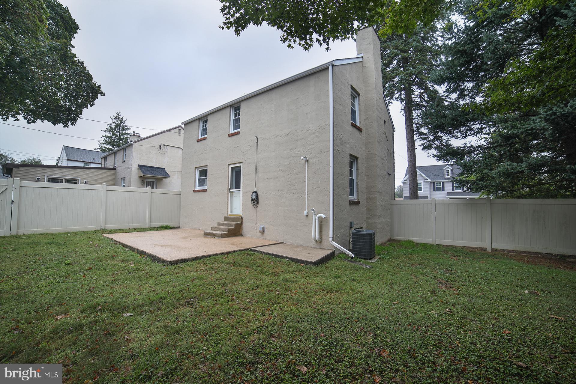 211 1st Ave