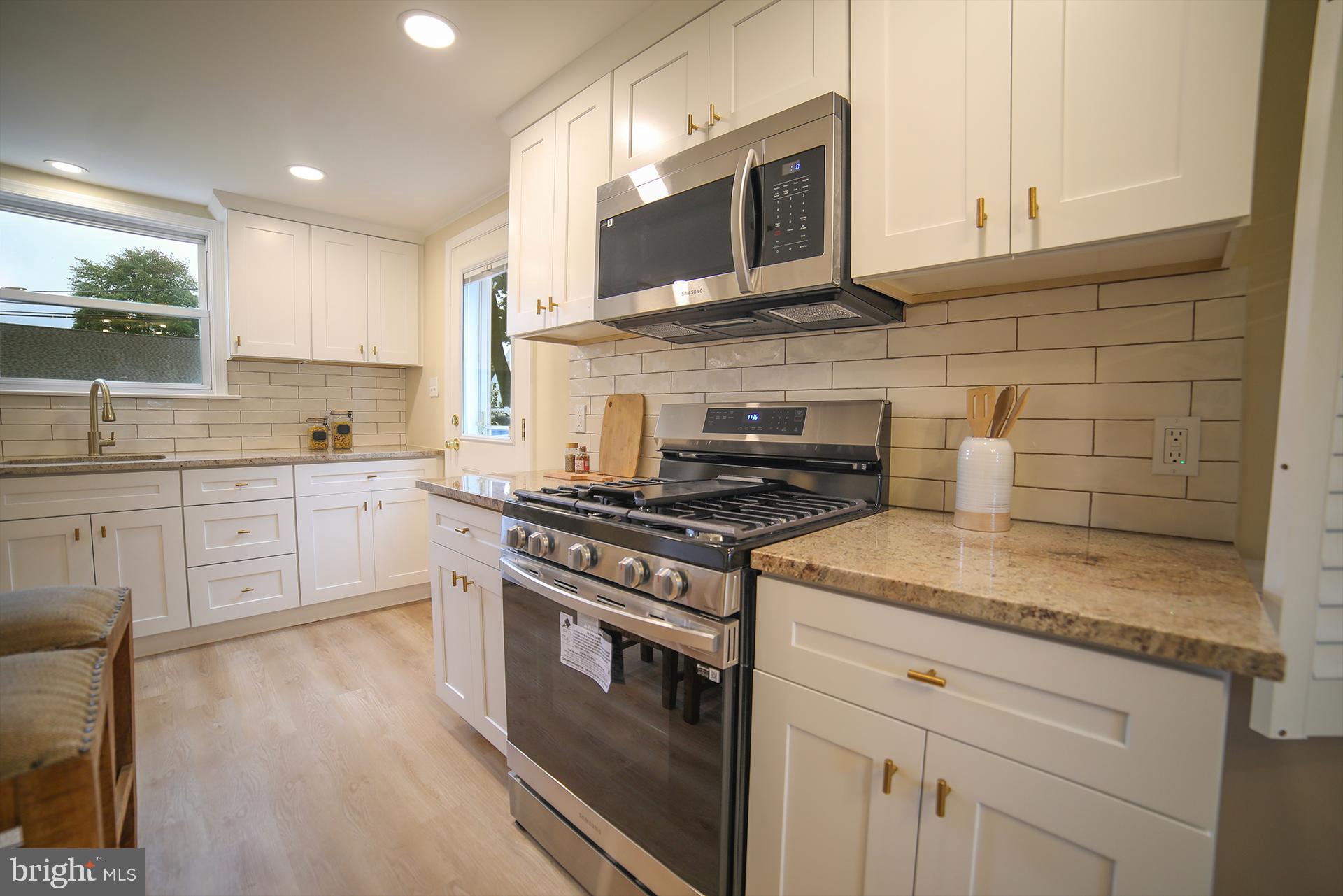 211 1st Ave