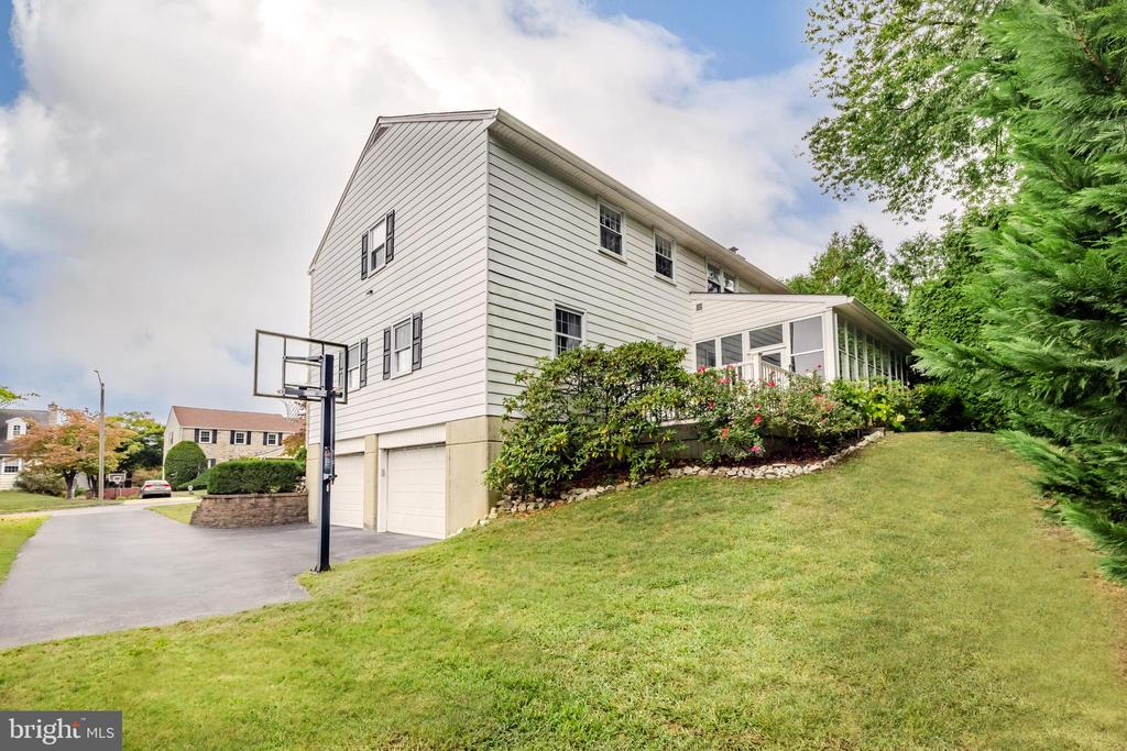 364 Foulke Ln