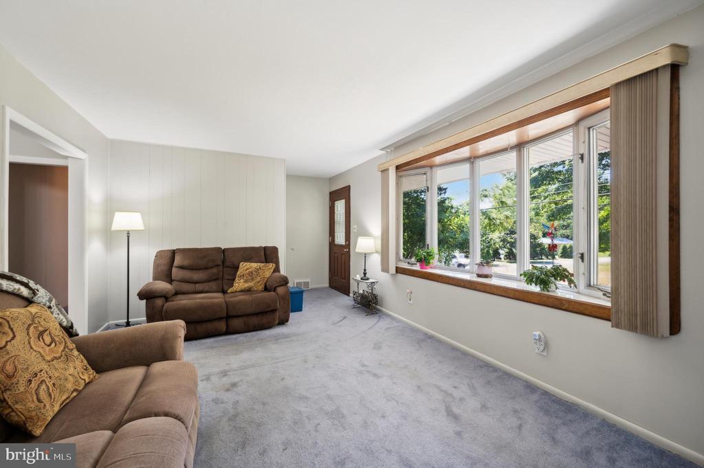 215 S Bishop Ave