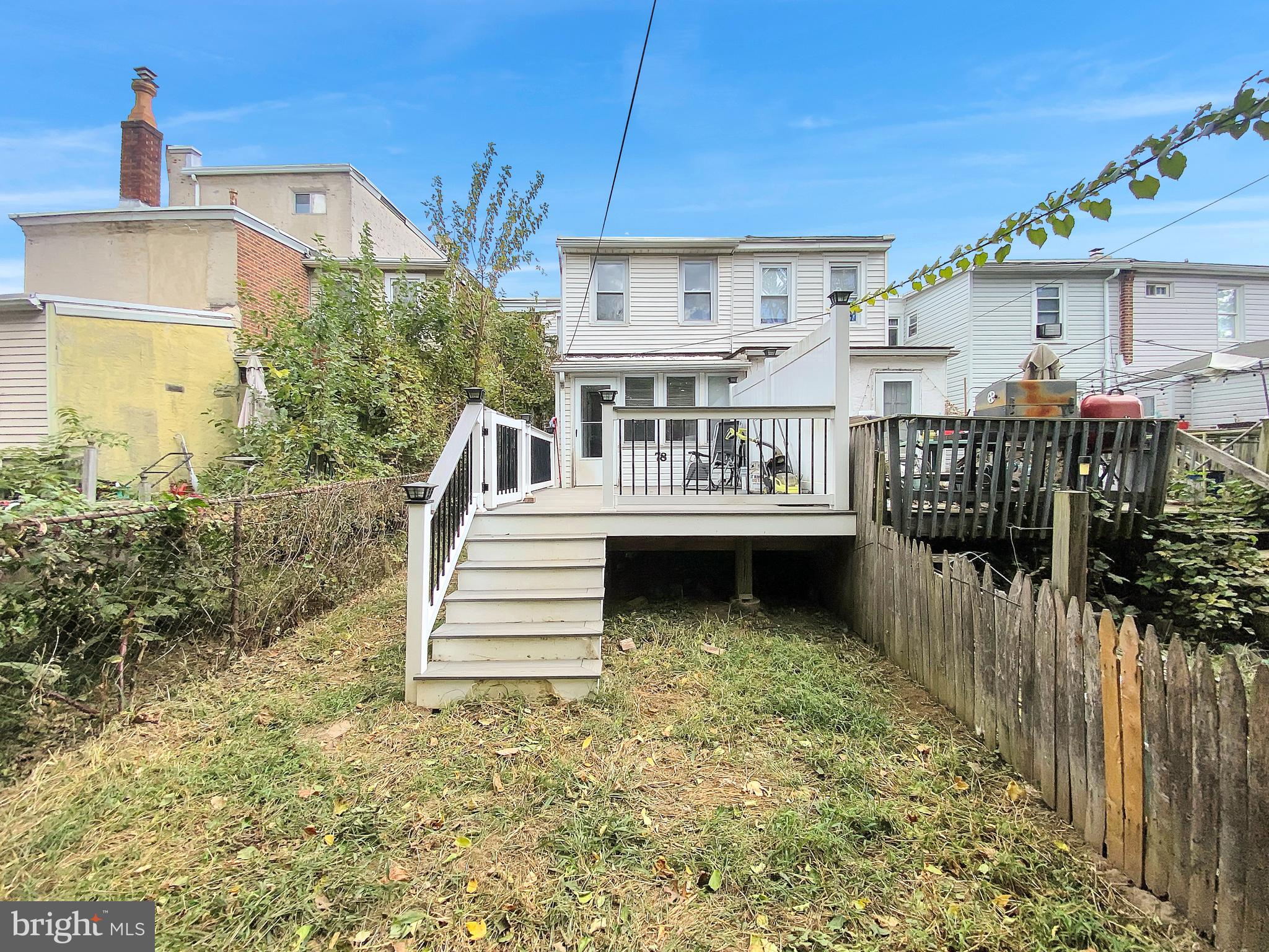 78 N Sycamore Ave