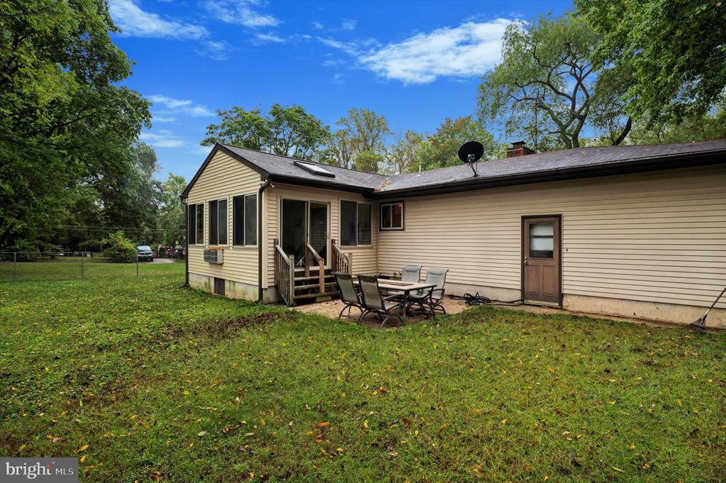 1 Summit Ave