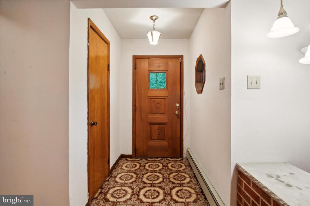 1 Summit Ave