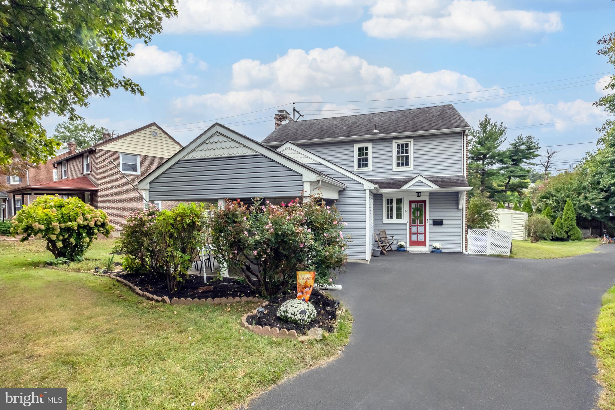 24 Myrtle Ave