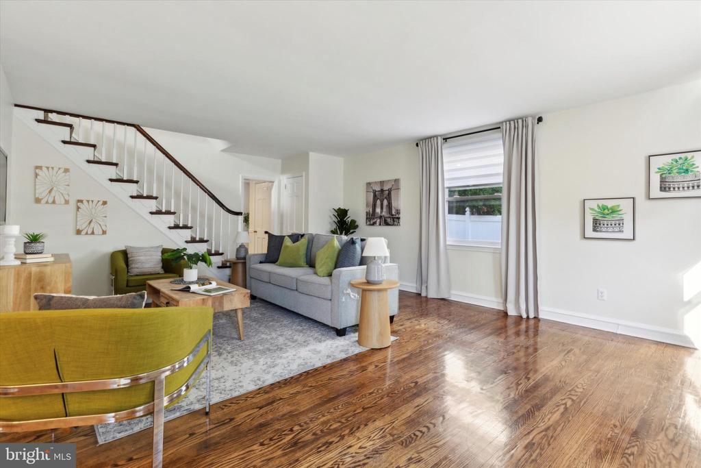32 Upland Rd