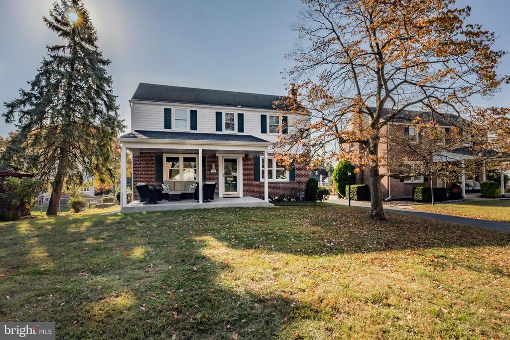 405 Avondale Rd