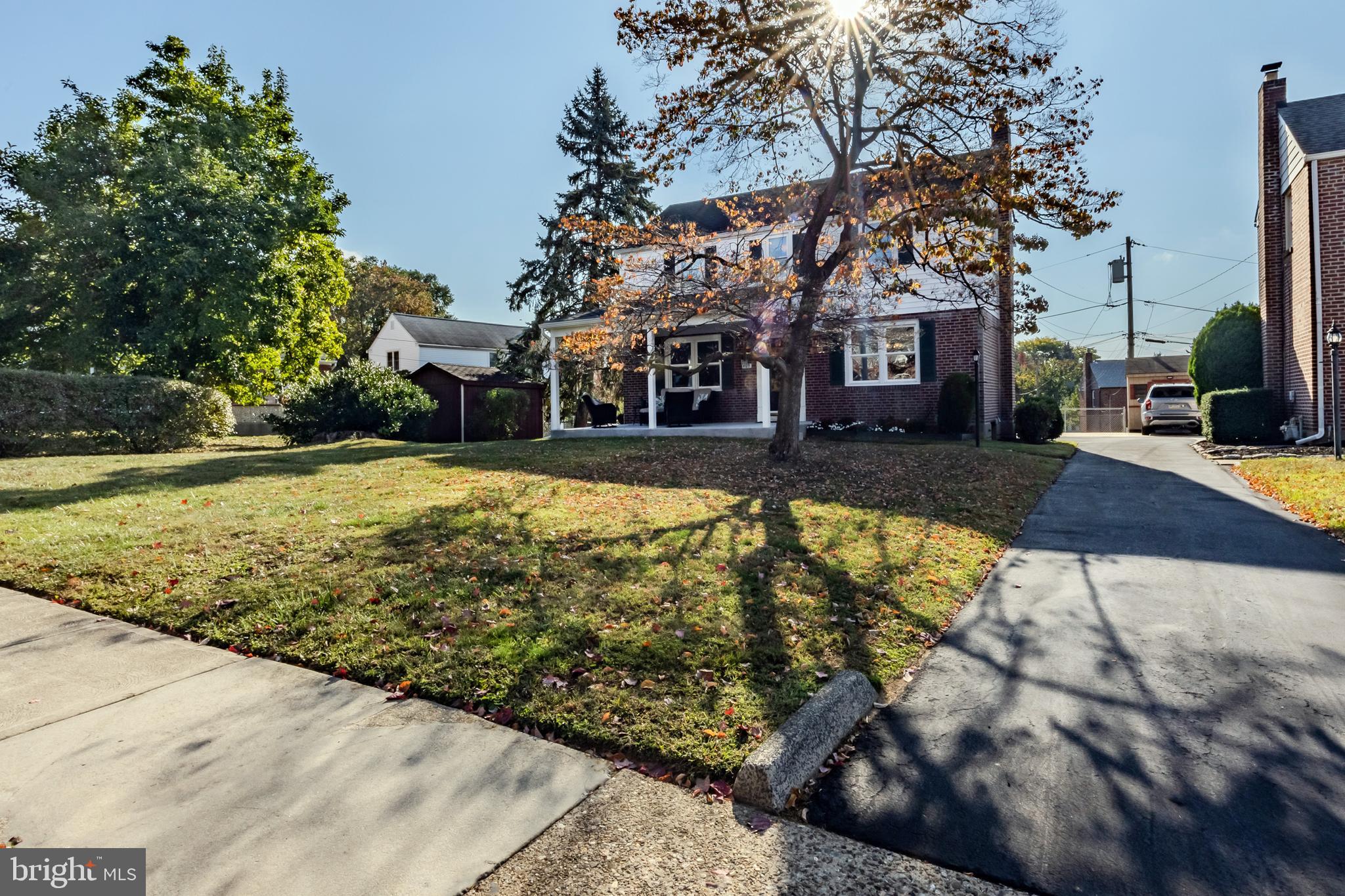 405 Avondale Rd