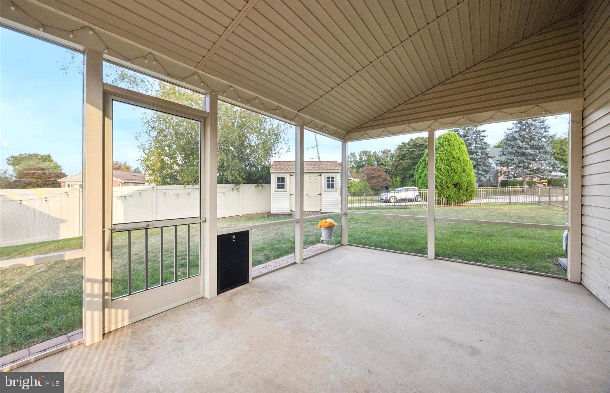 2573 Radcliffe Rd