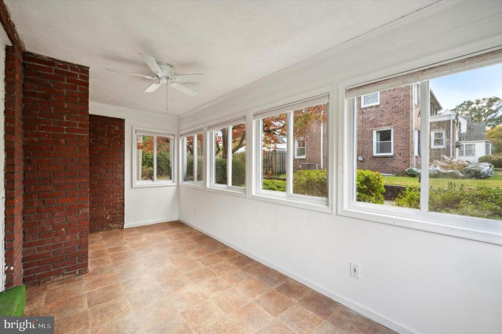 315 Lincoln Ave