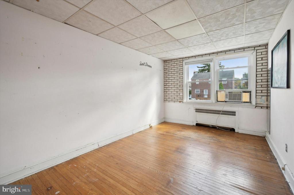 315 Lincoln Ave