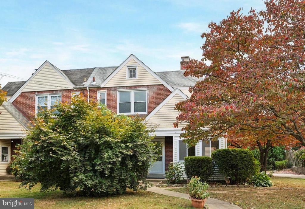 315 Lincoln Ave