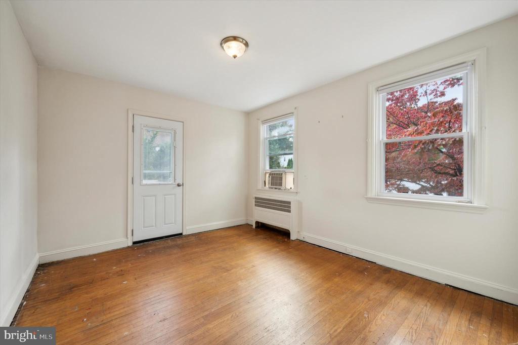 315 Lincoln Ave