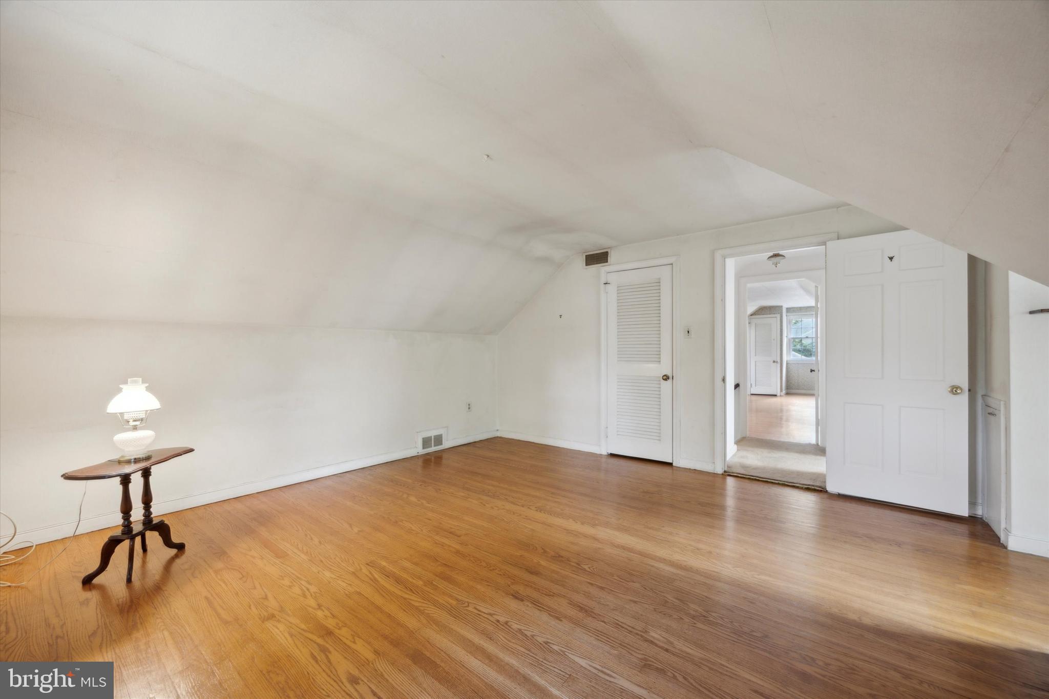 722 Sproul Rd