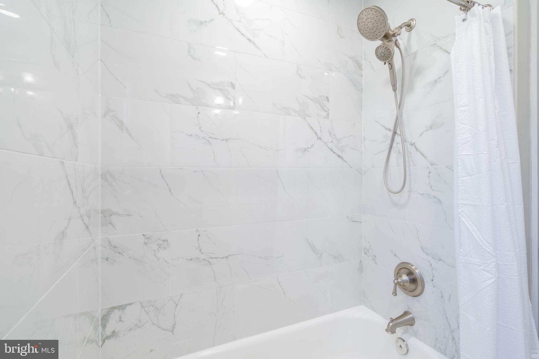 500 E Lancaster Ave #123a