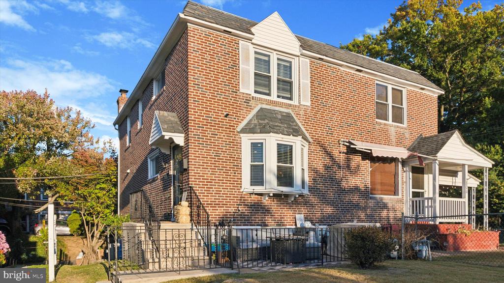 803 GAINSBORO ROAD