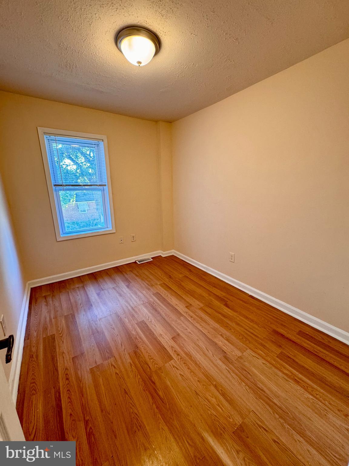 42 S SYCAMORE AVE #UNIT B