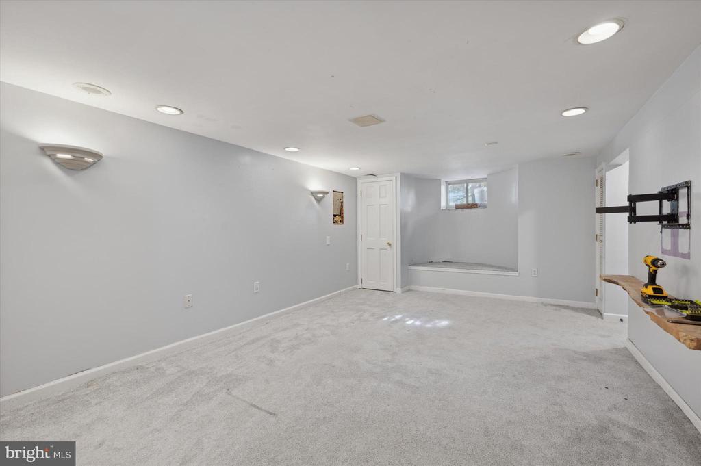 1501 Darby Rd