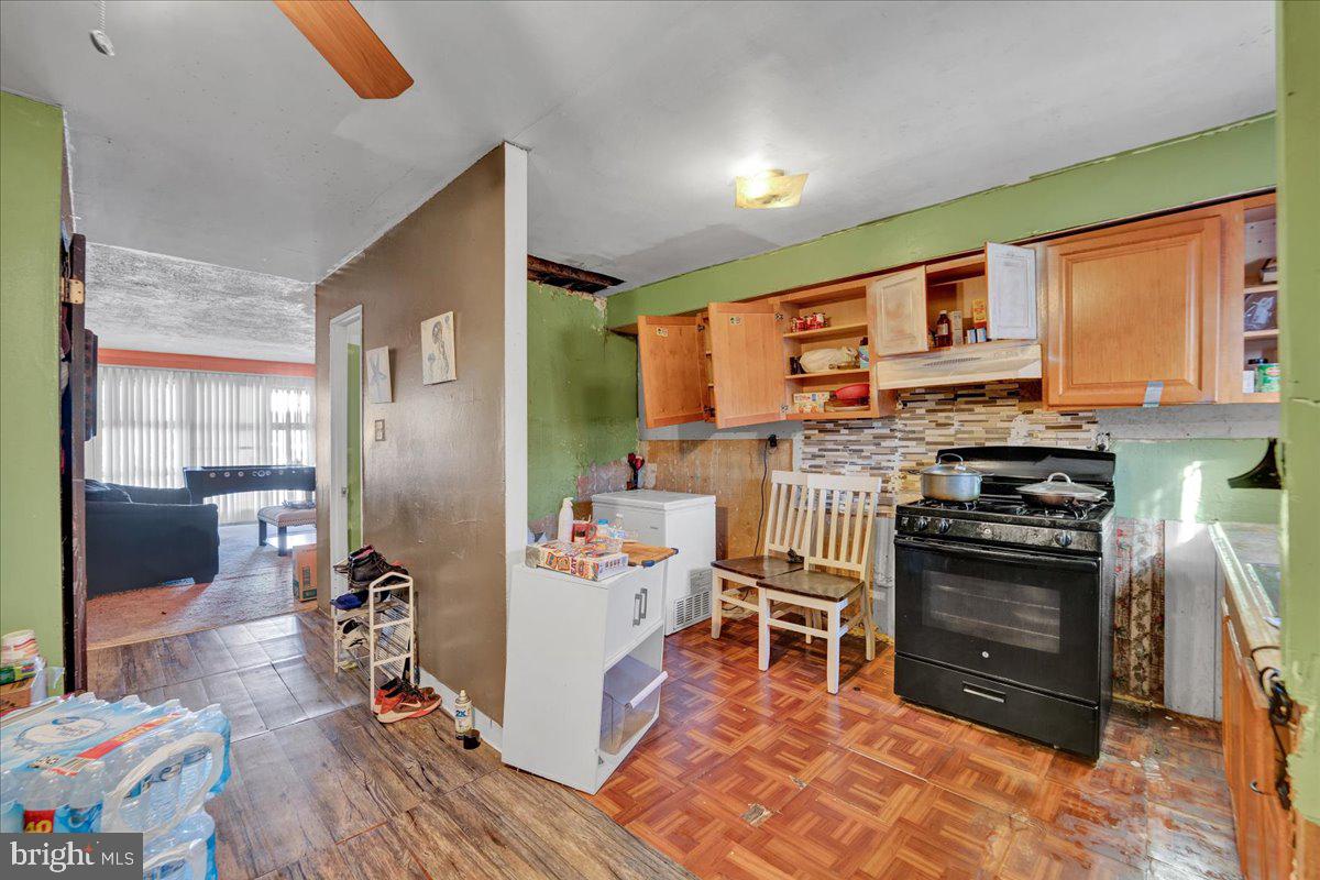 3305 Township Line Rd