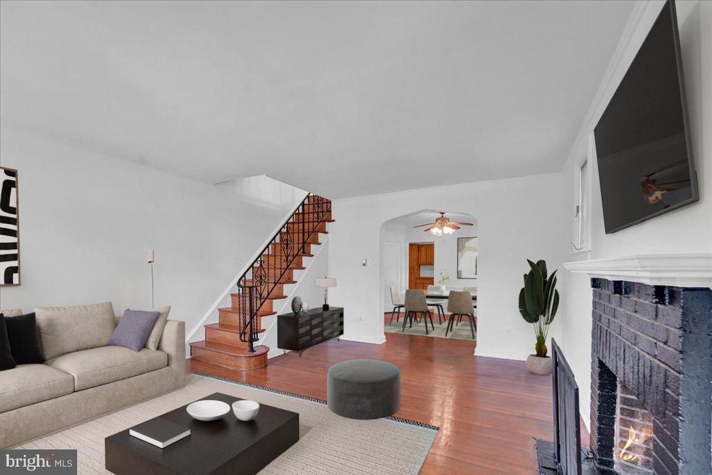 1008 Yeadon Ave