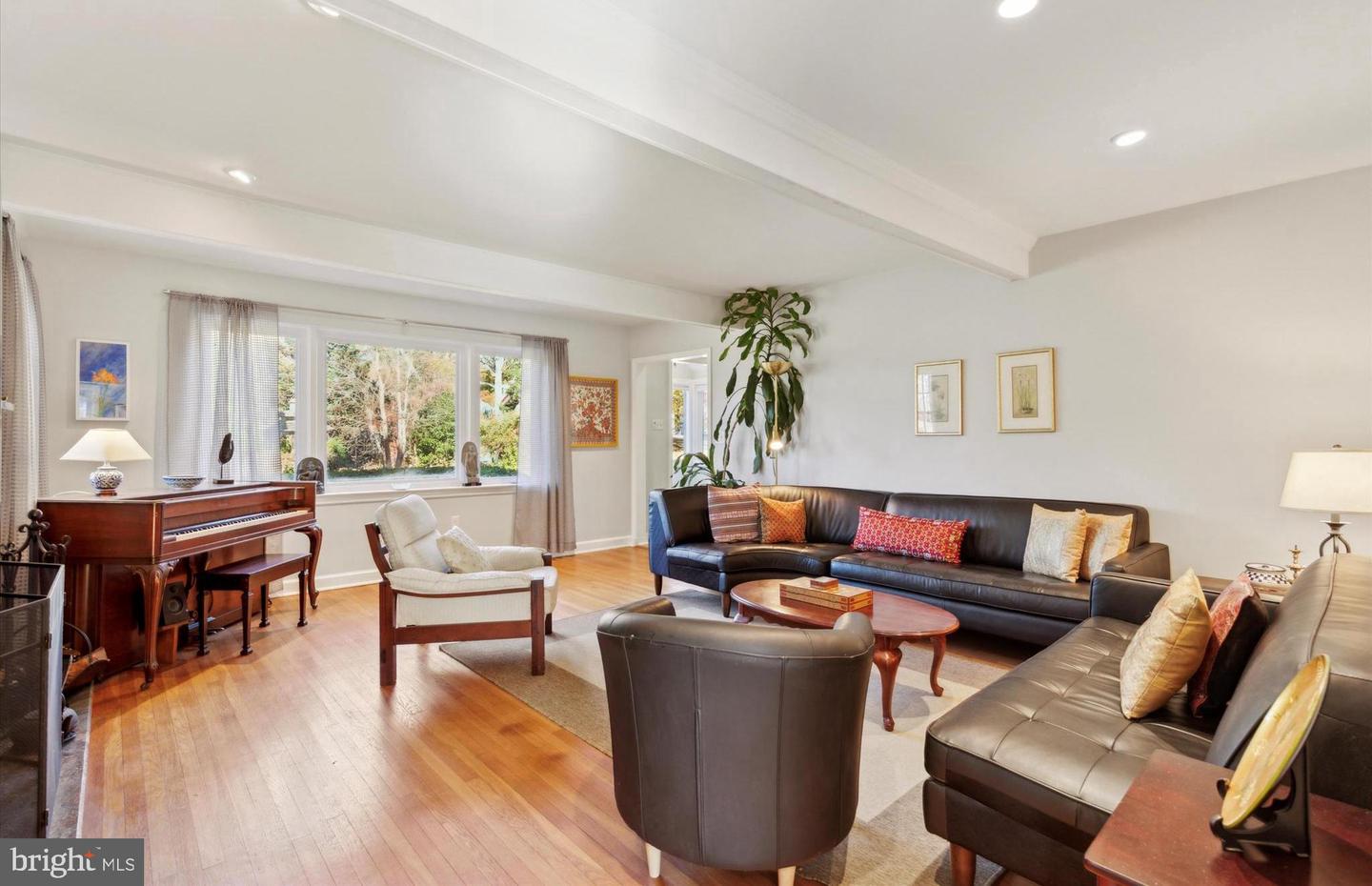 233 Sinkler Dr