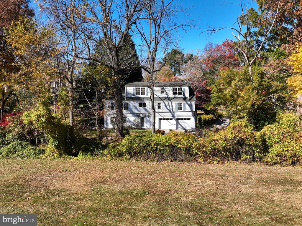 233 Sinkler Dr