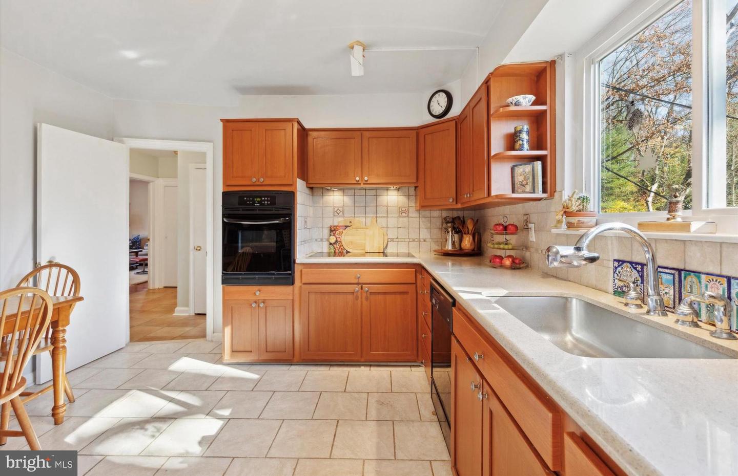 233 Sinkler Dr