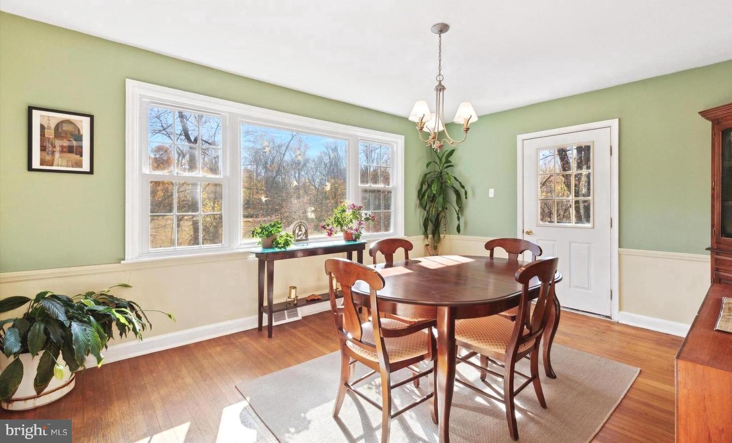 233 Sinkler Dr