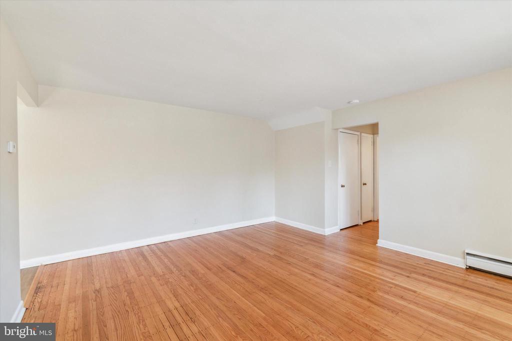 11 E PARK RD #A
