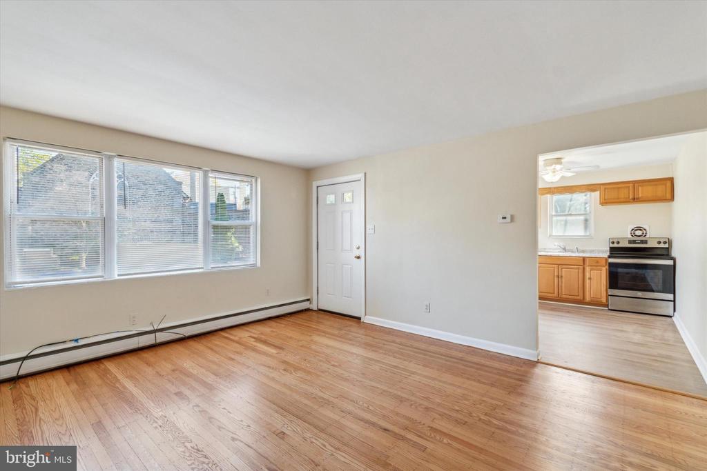 11 E PARK RD #A