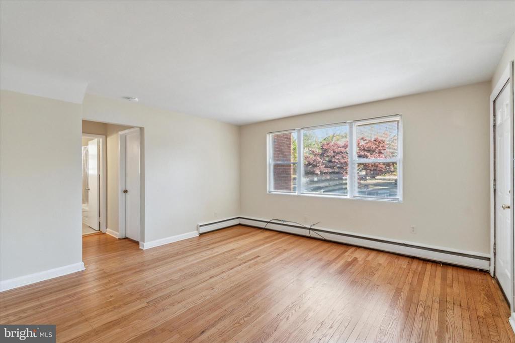 11 E PARK RD #A