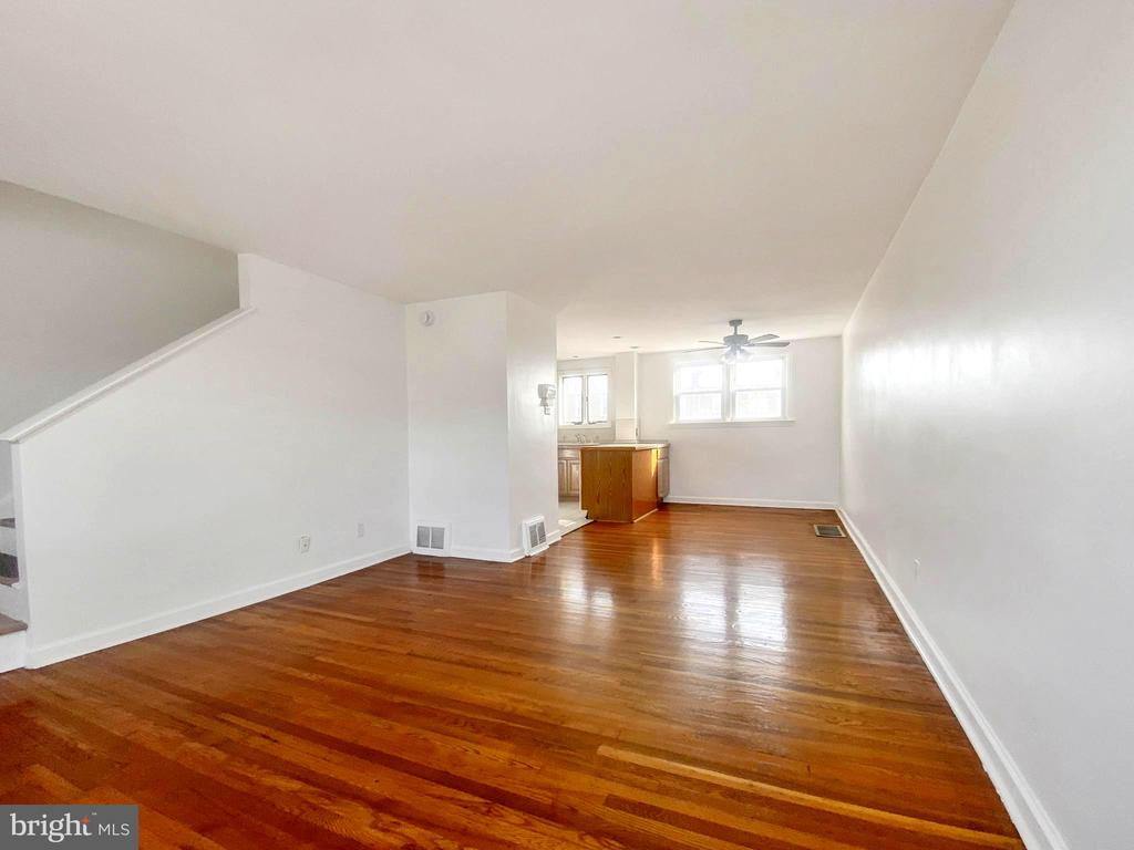 66 W Berkley Ave