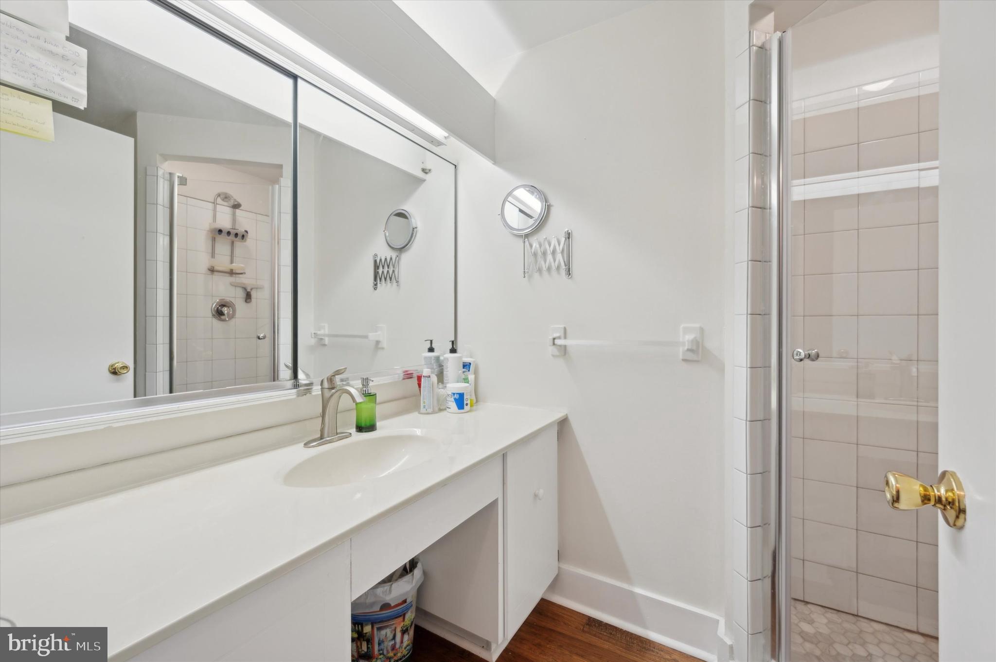 921 PUTNAM BLVD #113