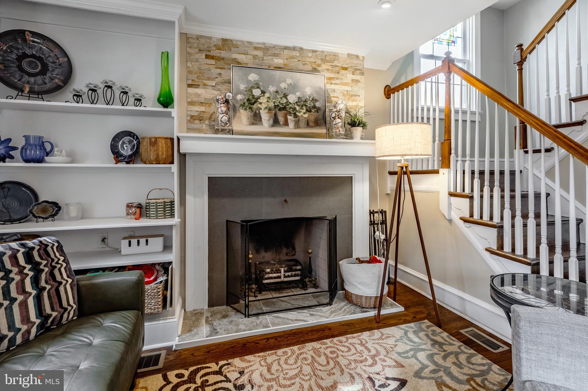 37 Sycamore Rd