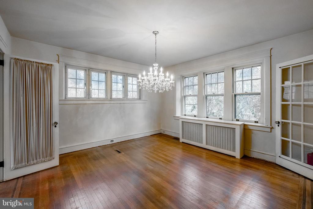 44 Haverford Rd