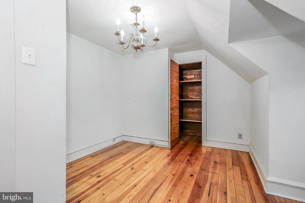 44 Haverford Rd