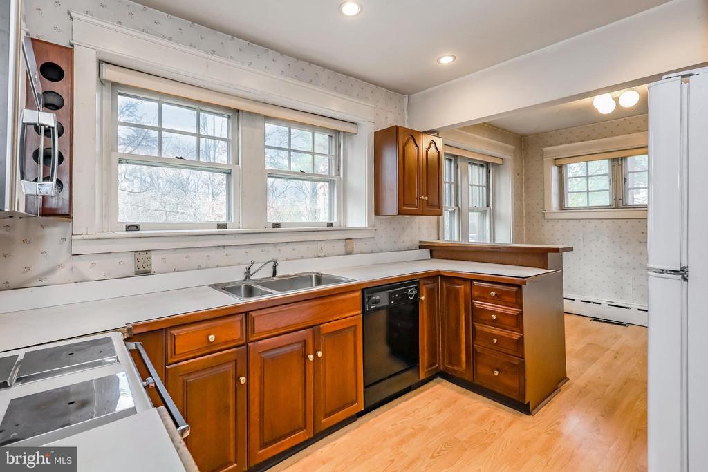 44 Haverford Rd