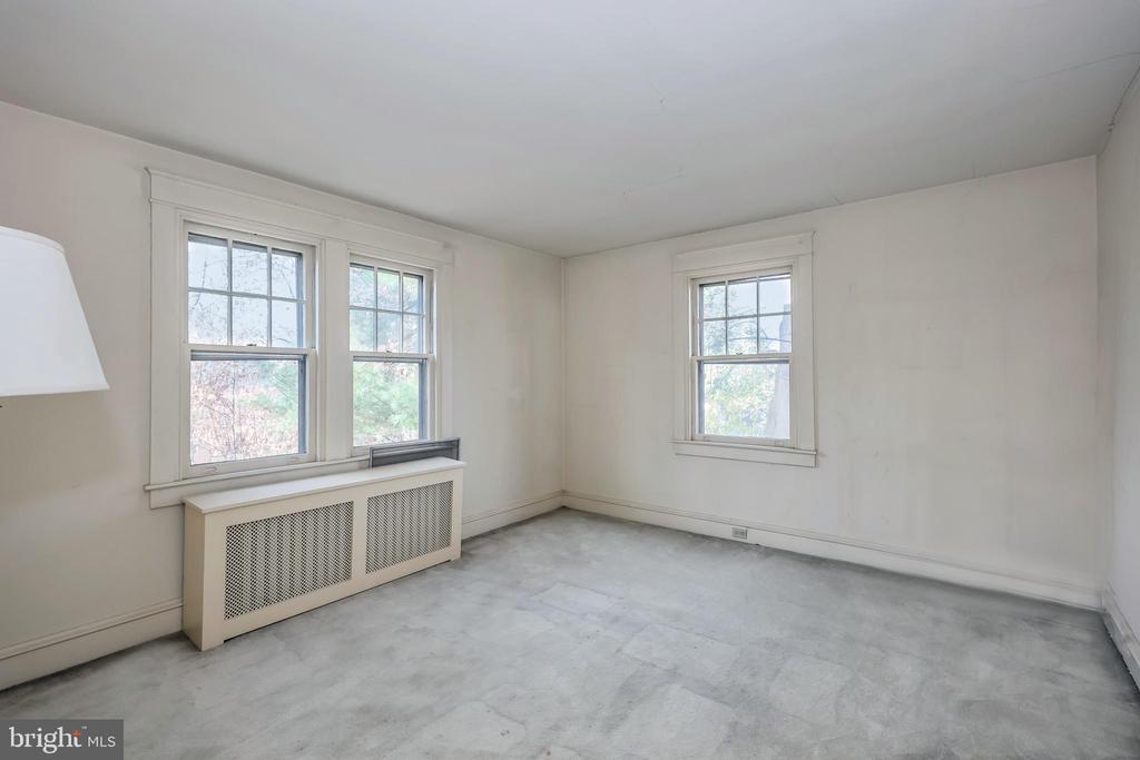 44 Haverford Rd