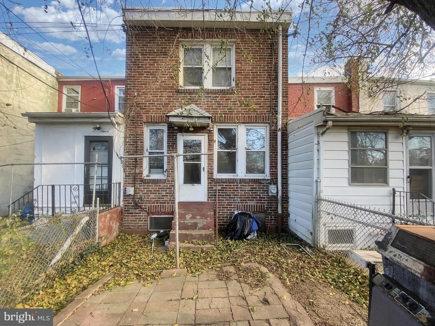 812 McDowell Ave