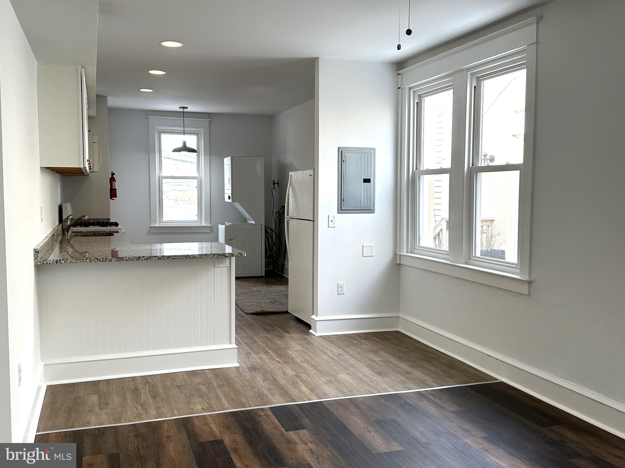 4 E EAGLE RD #2ND FL