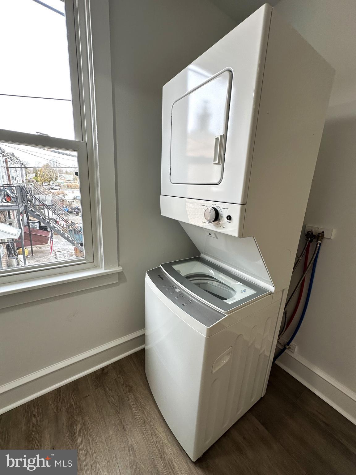 4 E EAGLE RD #2ND FL